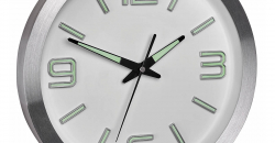 60-3526-02-analoge-funk-wanduhr-mit-aluminiumrahmen-1200x1200px.jpg