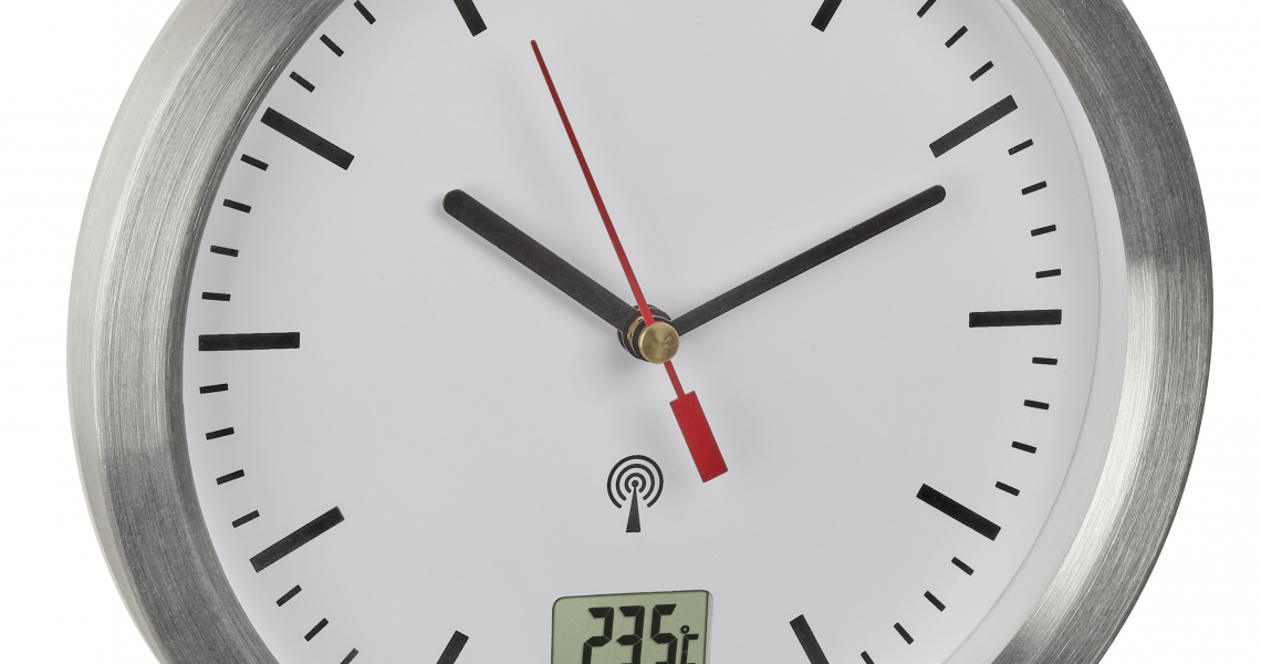 funk badezimmeruhr mit temperaturanzeige