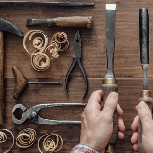 Carpenter holding tools